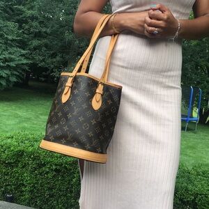 Authentic Louis Vuitton Bucket Pm